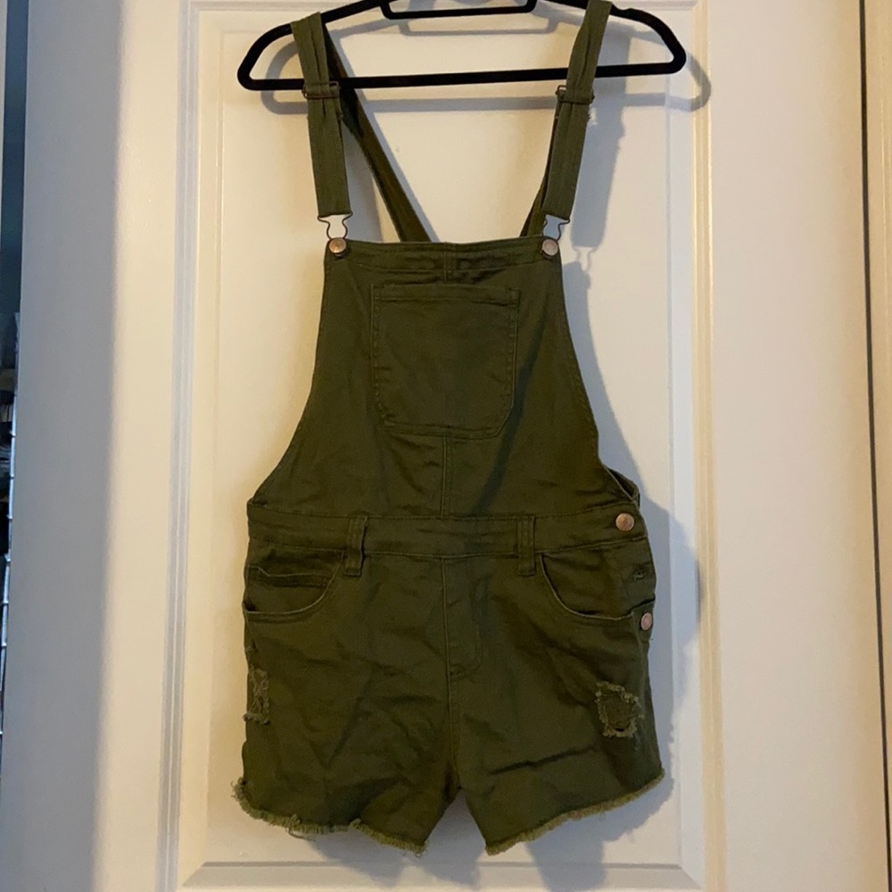 FOREVER 21 Women Olive Green Overalls Shorts
